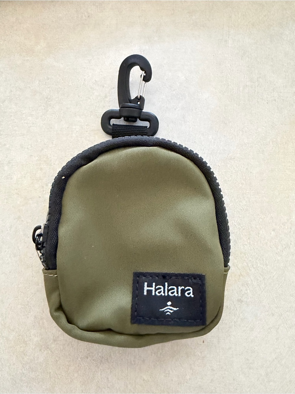 Halara Olive Green Clip-On Pouch with Swivel Hook